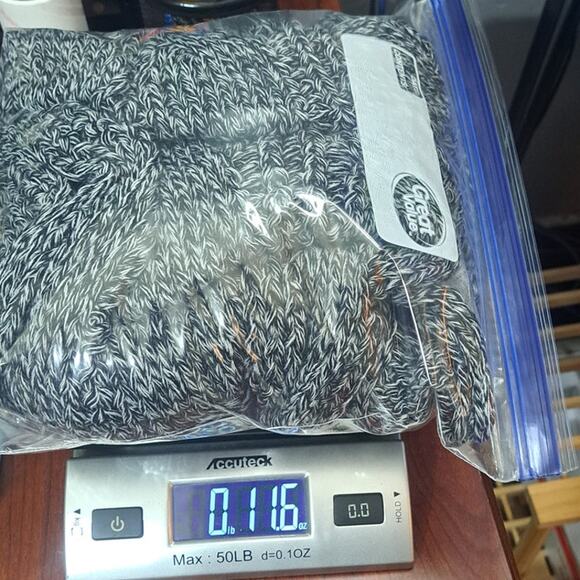 Ladies Black & White Warm Fleece Knit Winter Hat, Scarf & Touch Screen Glove Set - Picture 10 of 10